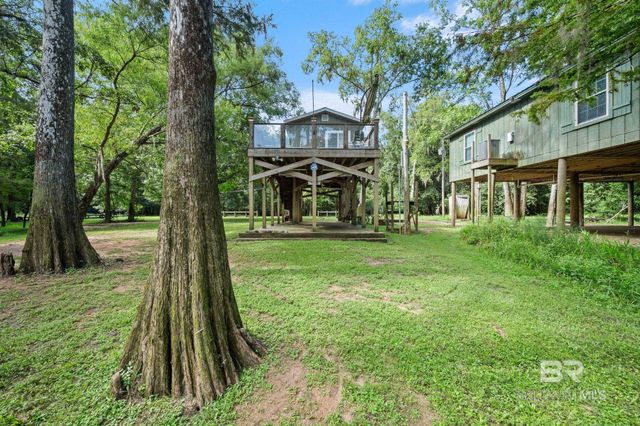 7867 Bryants Landing Road, Stockton, AL 36579