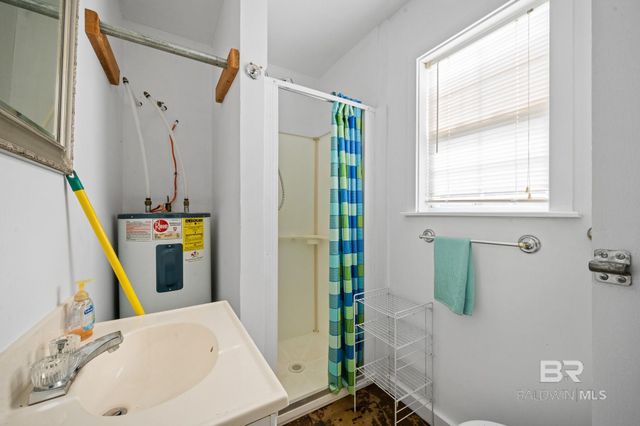 7867 Bryants Landing Road, Stockton, AL 36579