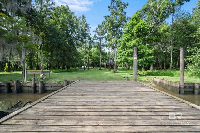 7867 Bryants Landing Road, Stockton, AL 36579