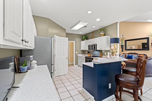 1402 Foxtail Dr., Longs, SC 29568