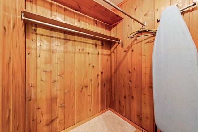 3000 SHORE DRIVE, Marinette, WI 54143