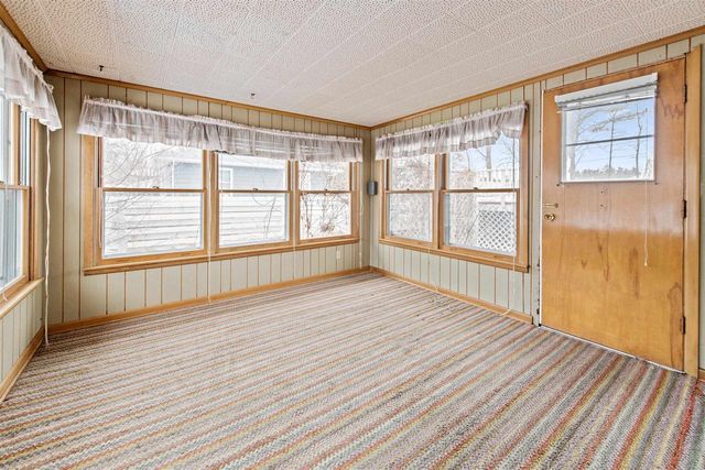 3000 SHORE DRIVE, Marinette, WI 54143