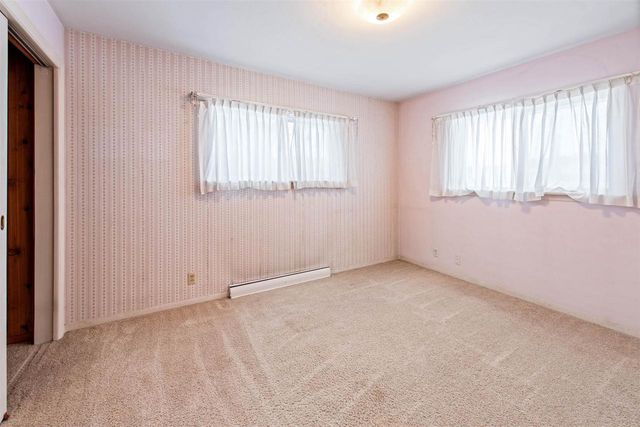 3000 SHORE DRIVE, Marinette, WI 54143