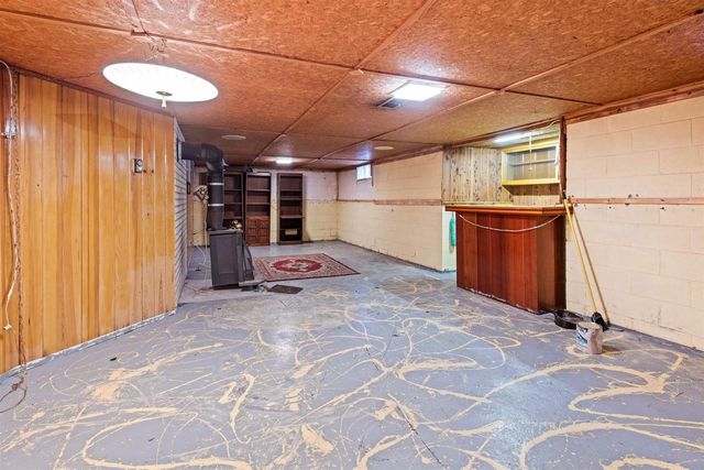 3000 SHORE DRIVE, Marinette, WI 54143