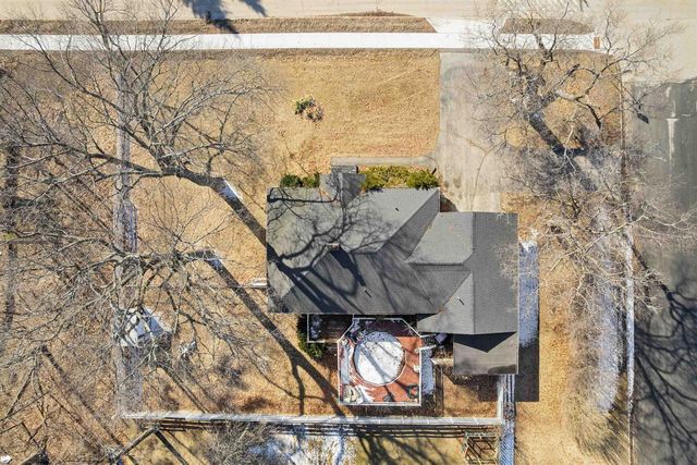 3000 SHORE DRIVE, Marinette, WI 54143