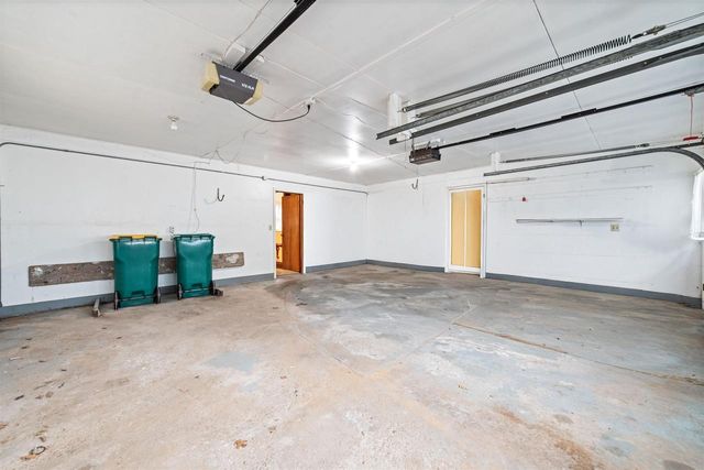 3000 SHORE DRIVE, Marinette, WI 54143