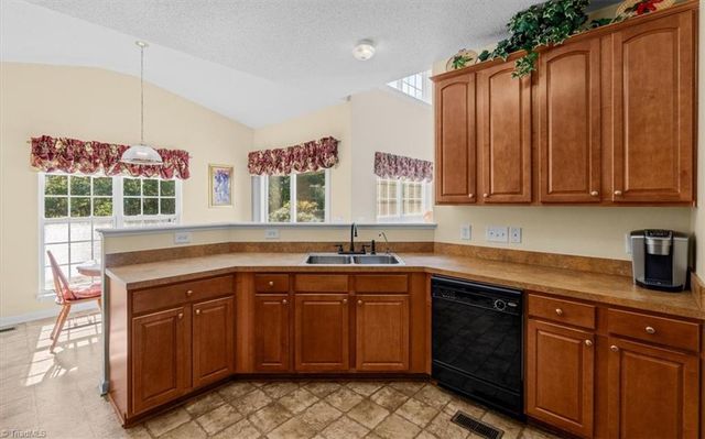 4264 Harbor Ridge Drive, Greensboro, NC 27406