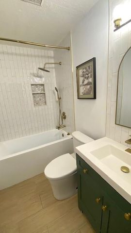 1022 Akron Street, Houston, TX 77029