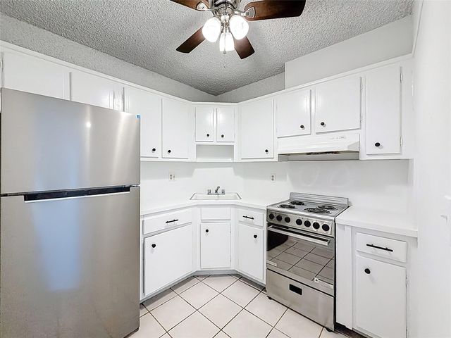 5208 NE 24TH TER F-303, Fort Lauderdale, FL 33308
