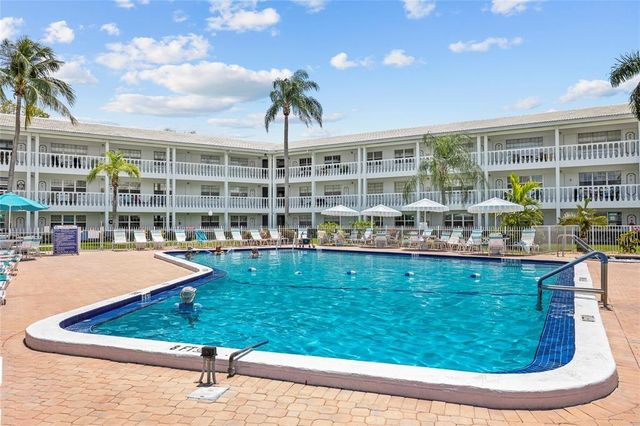 5208 NE 24TH TER F-303, Fort Lauderdale, FL 33308