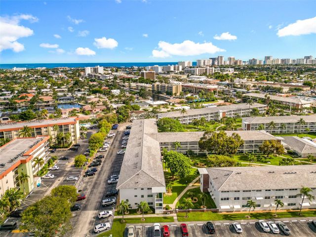 5208 NE 24TH TER F-303, Fort Lauderdale, FL 33308