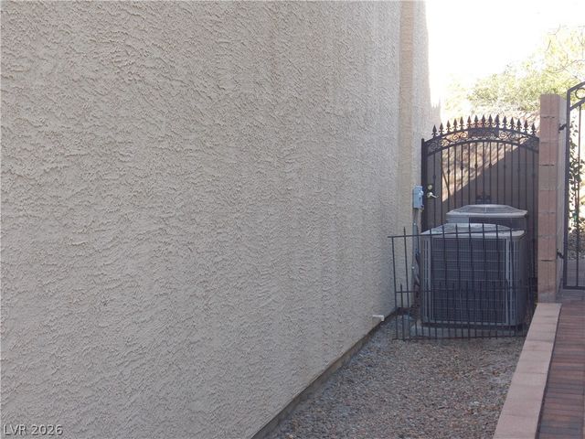 1208 Olivia Parkway, Henderson, NV 89011