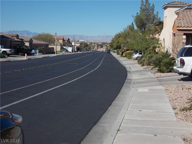 1208 Olivia Parkway, Henderson, NV 89011