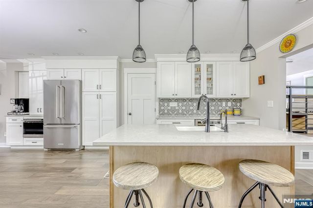 65 Forsythia Lane, Paramus, NJ 07652