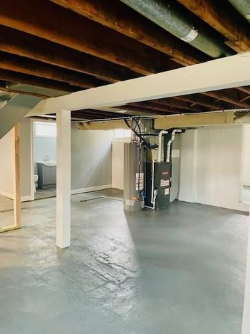 2115 E River Road NE, Rochester, MN 55906