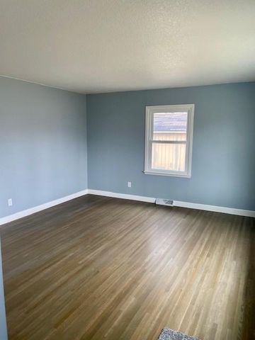 2115 E River Road NE, Rochester, MN 55906