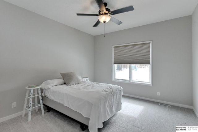 20709 Woodridge Drive, Gretna, NE 68028