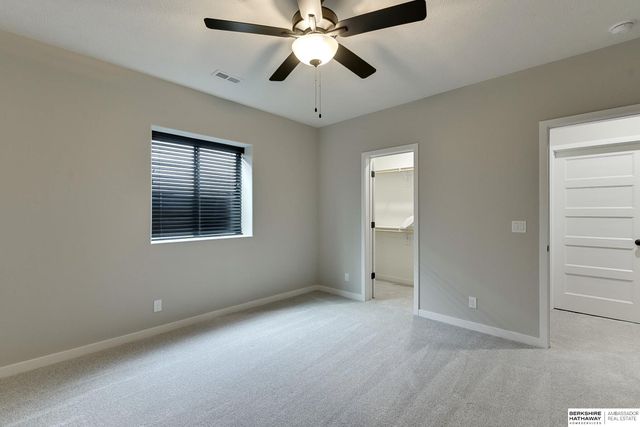 20709 Woodridge Drive, Gretna, NE 68028