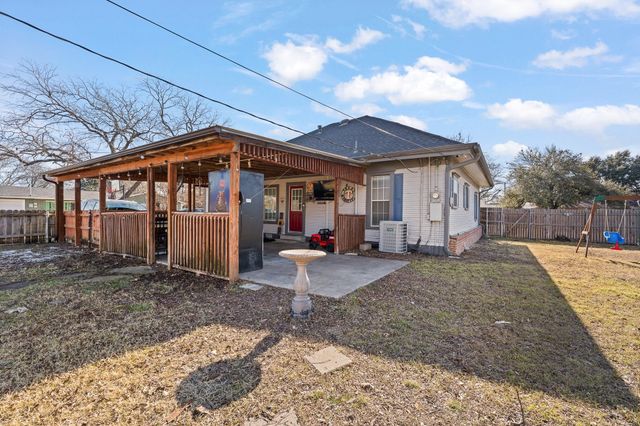 700 Euclid Street, Cleburne, TX 76033