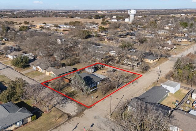 700 Euclid Street, Cleburne, TX 76033