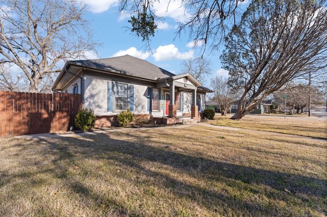 700 Euclid Street, Cleburne, TX 76033