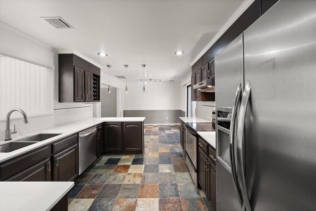 8317 NW 113th Street, Oklahoma City, OK 73162