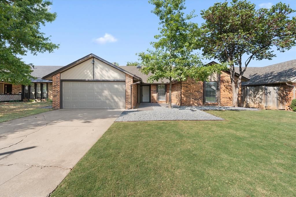 8317 NW 113th Street, Oklahoma City, OK 73162