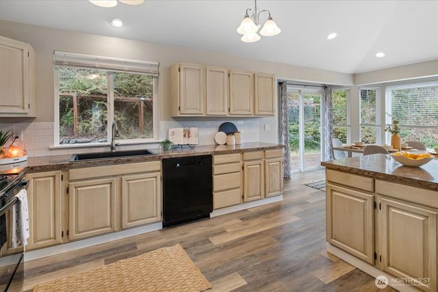 316 Antonie Avenue N, Eatonville, WA 98328