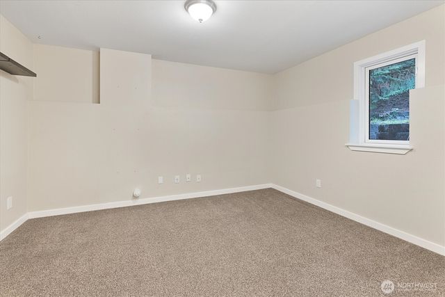 316 Antonie Avenue N, Eatonville, WA 98328