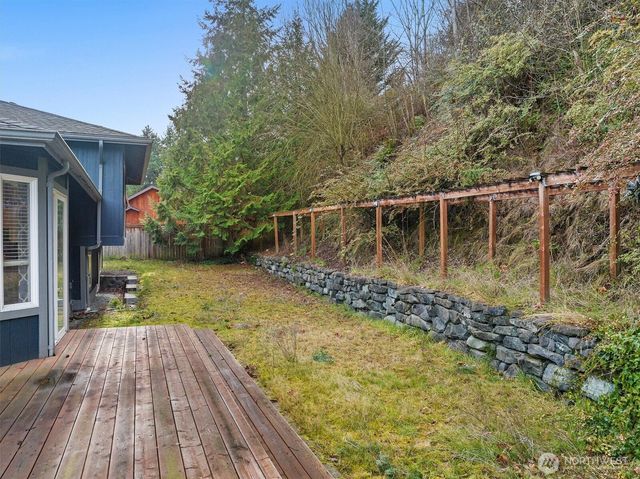 316 Antonie Avenue N, Eatonville, WA 98328
