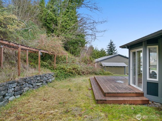 316 Antonie Avenue N, Eatonville, WA 98328