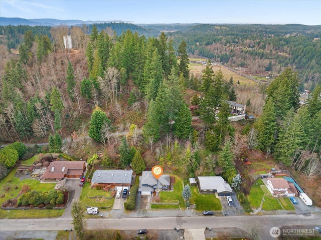 316 Antonie Avenue N, Eatonville, WA 98328