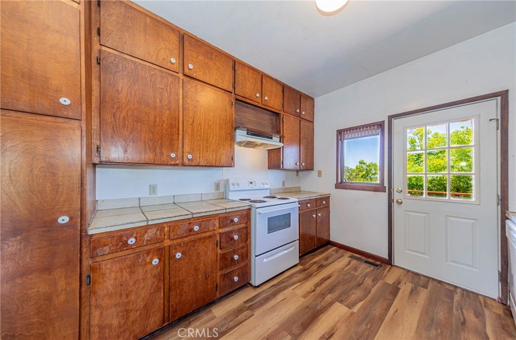 Image 12 of property listing at 32774 Road 400, Coarsegold, CA 93614