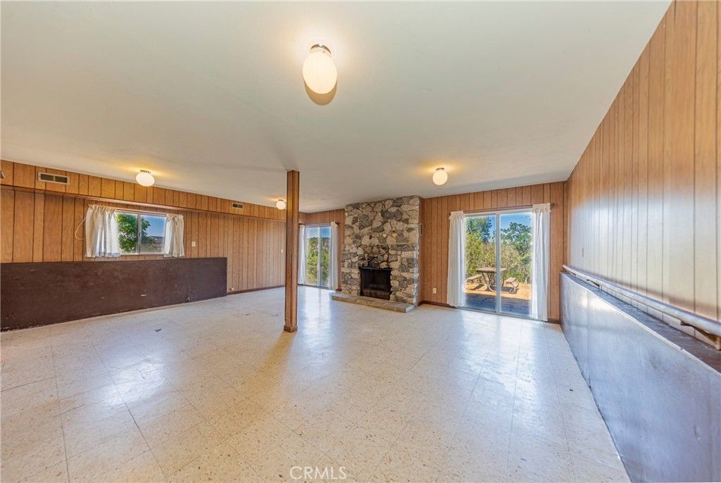 Image 28 of property listing at 32774 Road 400, Coarsegold, CA 93614