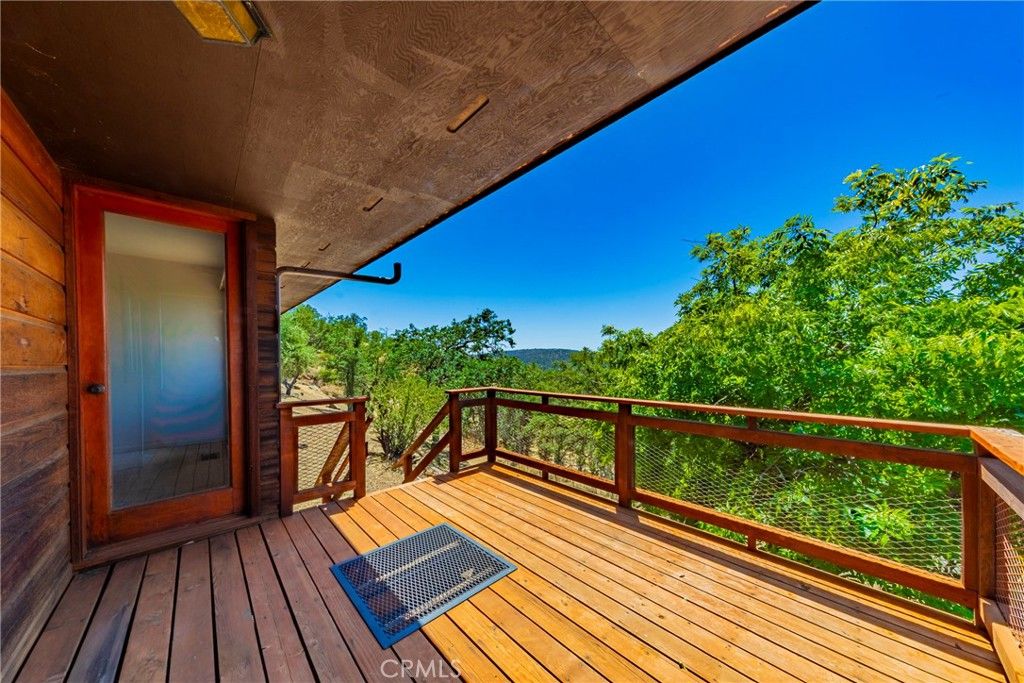 Image 37 of property listing at 32774 Road 400, Coarsegold, CA 93614