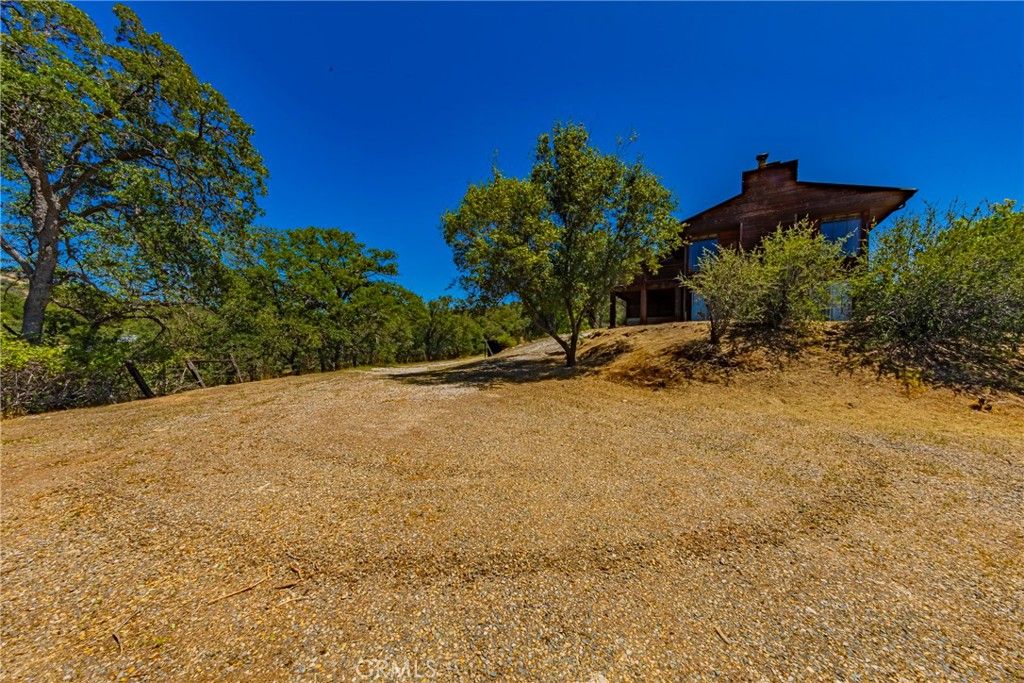 Image 50 of property listing at 32774 Road 400, Coarsegold, CA 93614