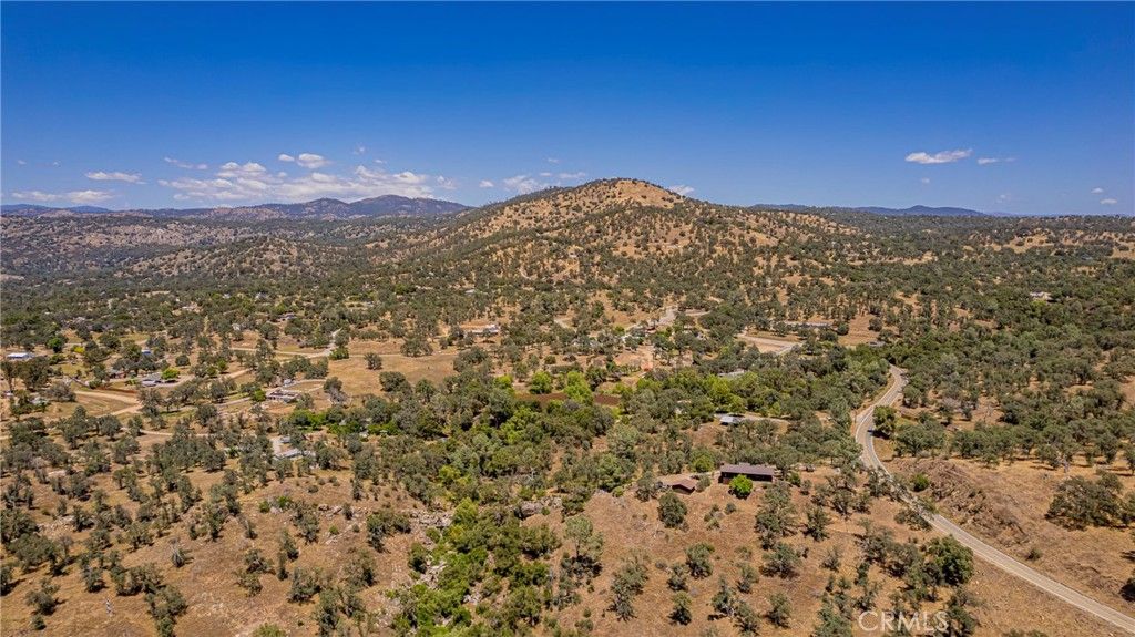 Image 58 of property listing at 32774 Road 400, Coarsegold, CA 93614