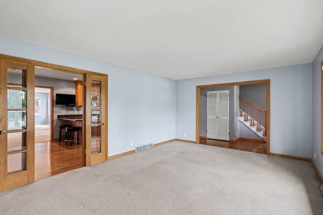 702 Handy Drive, Bay City, MI 48706
