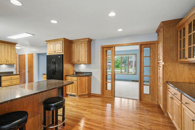 702 Handy Drive, Bay City, MI 48706
