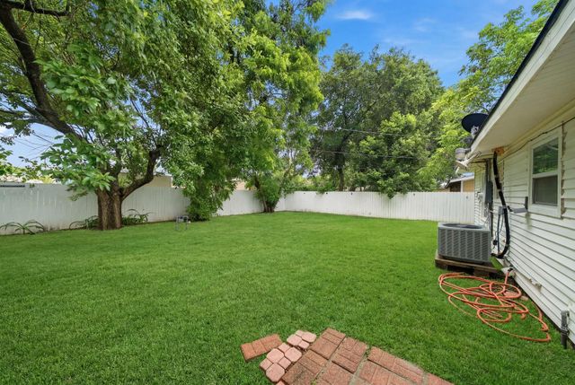 2113 Glendale Street, La Marque, TX 77568