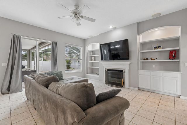 10243 SHADOW BRANCH DRIVE, Tampa, FL 33647