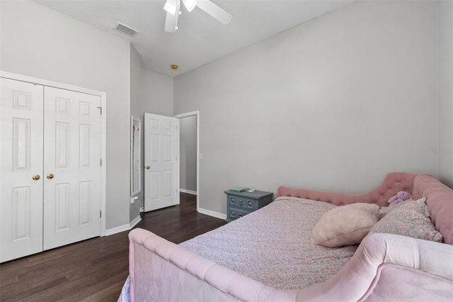 10243 SHADOW BRANCH DRIVE, Tampa, FL 33647