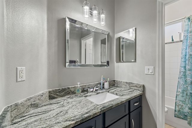 10243 SHADOW BRANCH DRIVE, Tampa, FL 33647