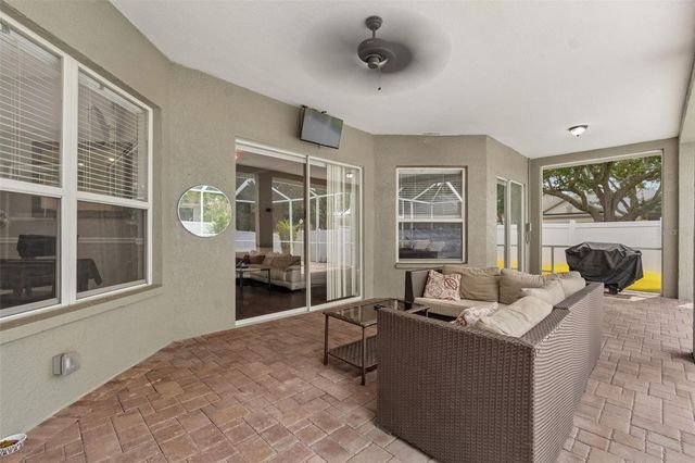 10243 SHADOW BRANCH DRIVE, Tampa, FL 33647