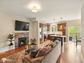 20182 Eagles Nest Court, #5B, Eagle River, AK 99577