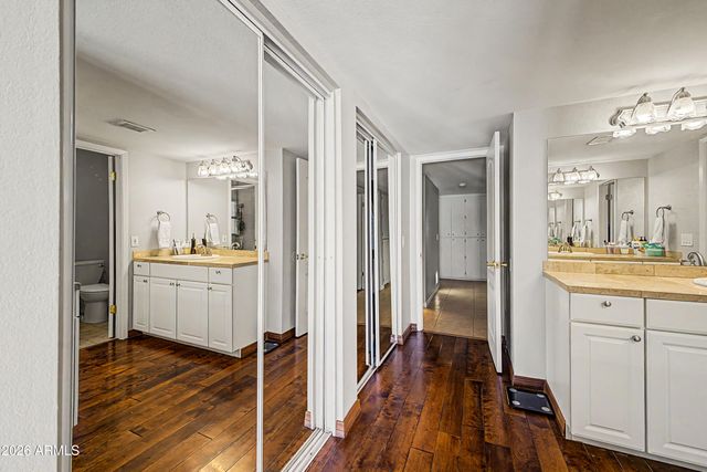5935 S Lakeshore Drive, Tempe, AZ 85283