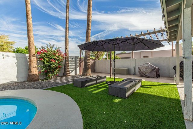 5935 S Lakeshore Drive, Tempe, AZ 85283