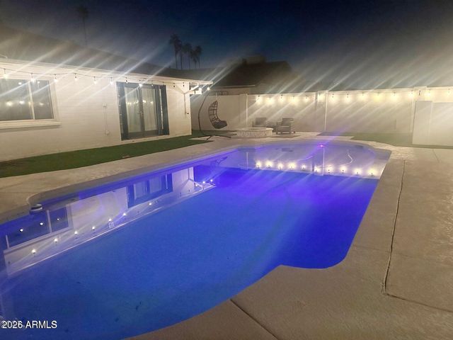 5935 S Lakeshore Drive, Tempe, AZ 85283