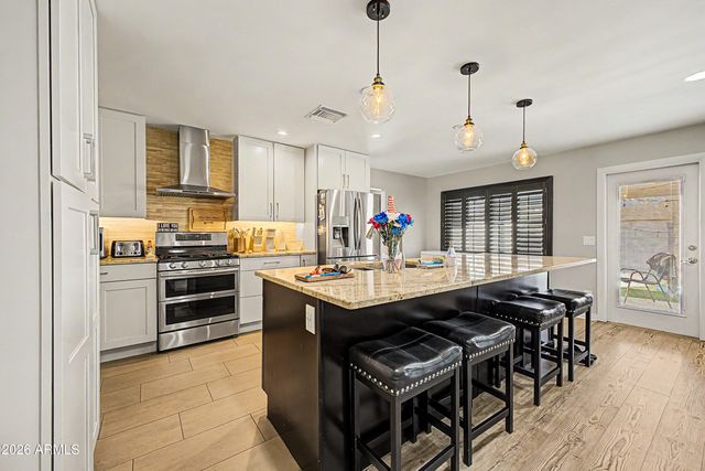 5935 S Lakeshore Drive, Tempe, AZ 85283