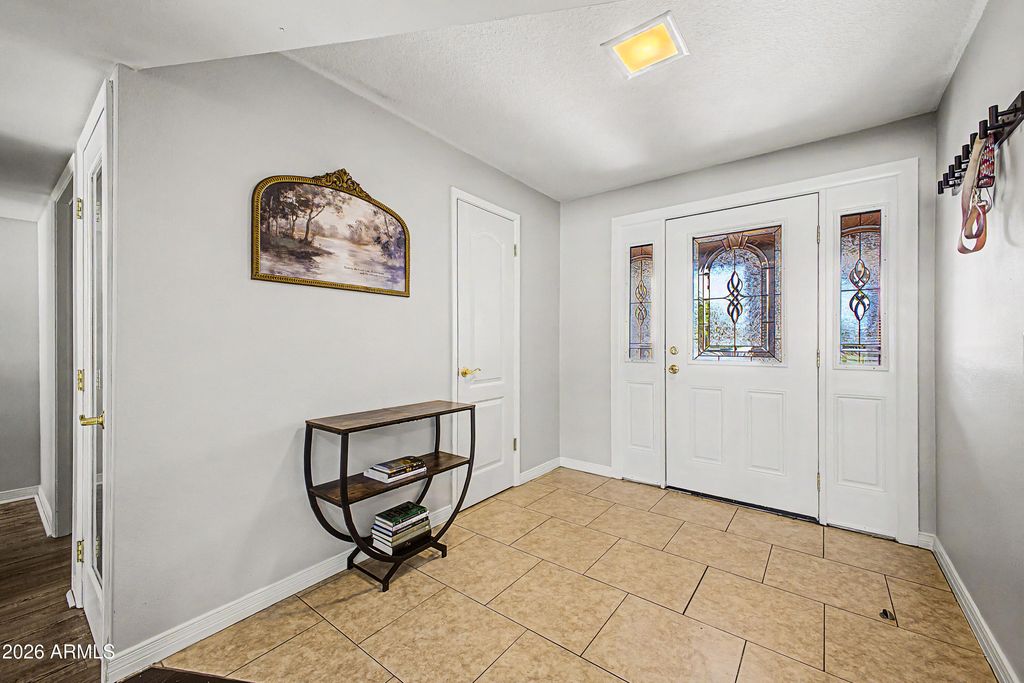5935 S Lakeshore Drive, Tempe, AZ 85283 — photo 5